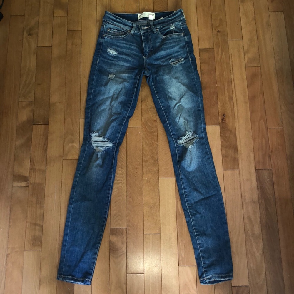 Garage ripped jeans